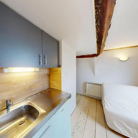 Chaleureux - Quai De L'ile Apartment